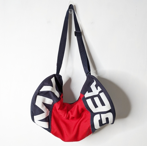 Tommy Hilfiger Other - Tommy Hilfiger Big Flag Logo Spell Out Duffel Bag